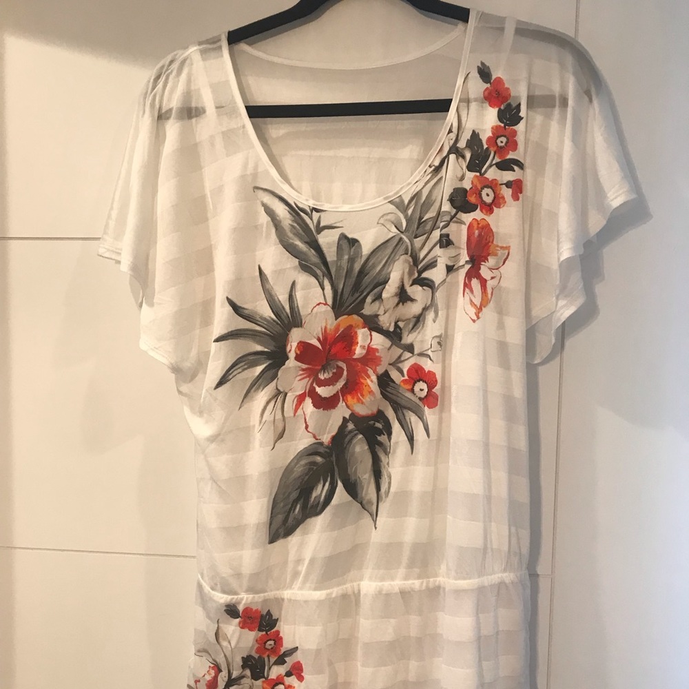White House Black Market top size L